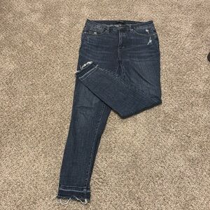 Judy blue distressed skinny Jean